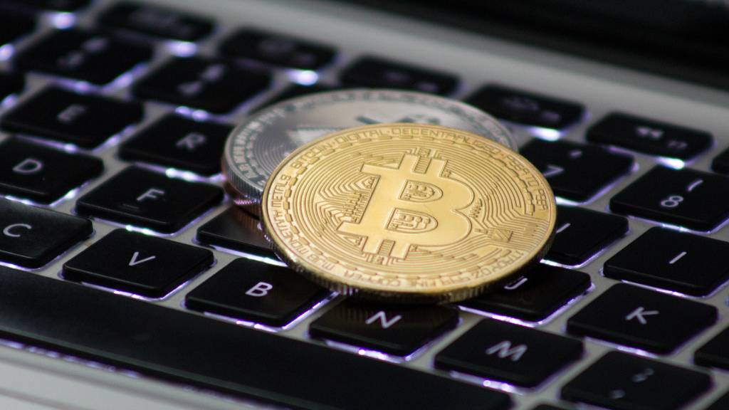 Did Someone Just Find The Old Twitter Account of The Enigmatic Satoshi Nakamoto